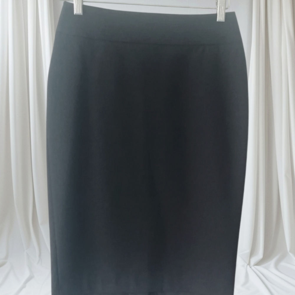 Axara Paris Skirt Size 4